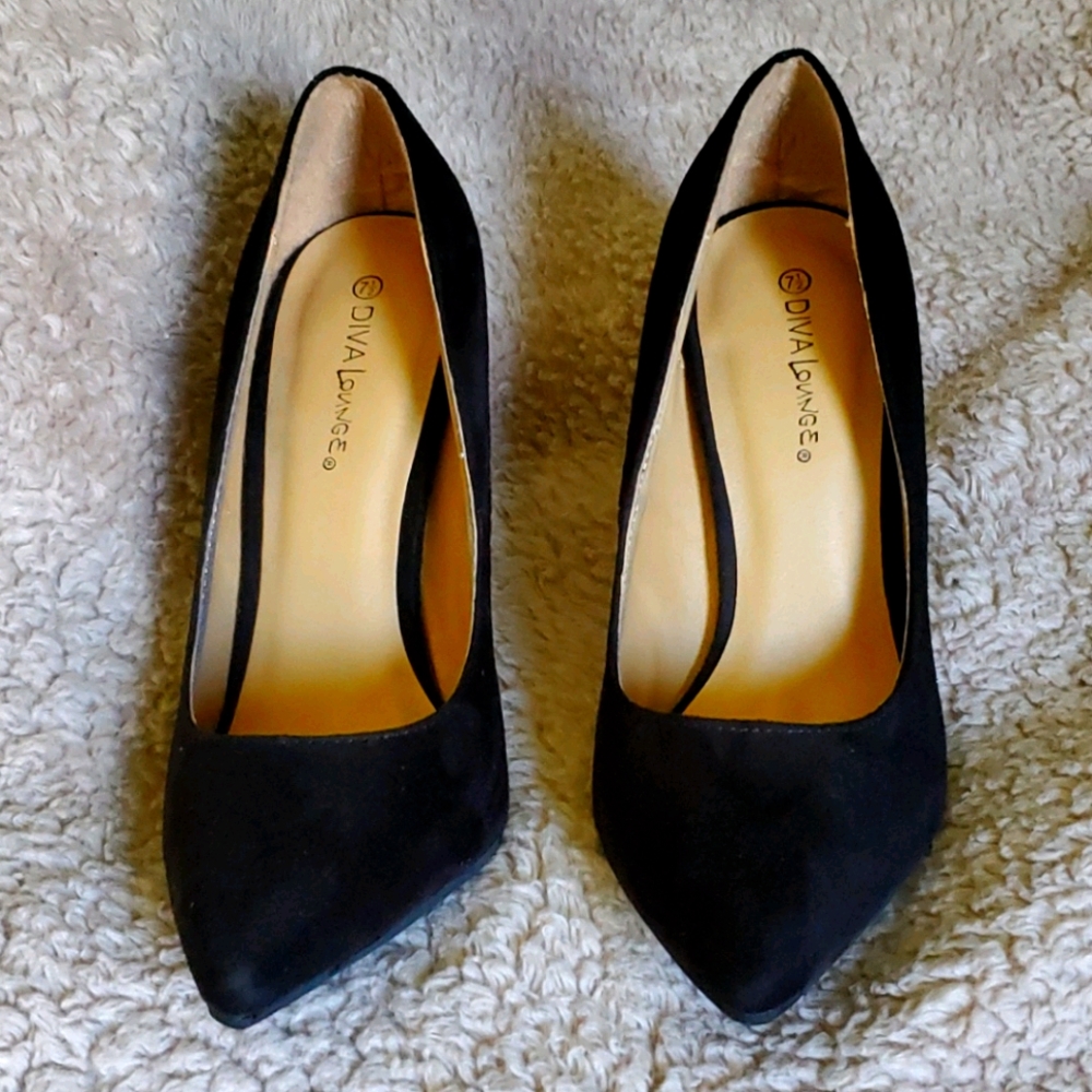 "Vintage" Diva Lounge Gold Tip Stilettos